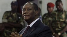 candidature de Alassane Ouattara : sans surprise, le président ivoirien sortant brigue un 3eme mandat