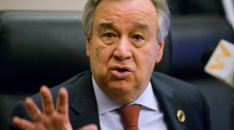 DUDH 2020 : SG António Guterres, « Les personnes et leurs droits doivent être au cœur de la riposte et de la relance »