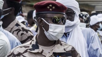 Tchad : les pleins pouvoirs dévolus au Général Mahamat Idriss Déby