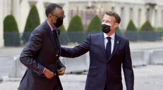 Normalisation des relations Rwanda-France : Paul Kagamé rencontre Macron et des officiers français à Paris