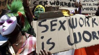 Prostitution en Afrique du Sud : « un métier, pas un crime » selon les travailleuses du sexe