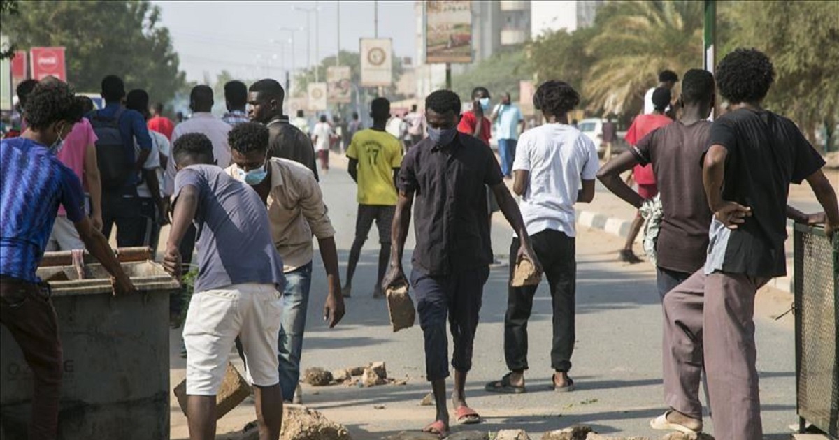 Manifestations à Khartoum: le bras de fer sanglant entre civils et militaires se poursuit