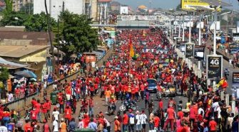 Nouvelles manifestations en Guinée : le FNDC reprend sa bataille contre la junte au pouvoir