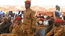 Burkina Faso : Le capitaine Traoré devient officiellement président de la transition