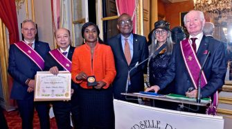 Ligue Universelle du Bien Public : Le Dr Sandra Ablamba Johnson honorée de la plus haute distinction