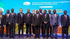 Transparence pour le Développement : Forum Anti-Corruption en Côte d'Ivoire